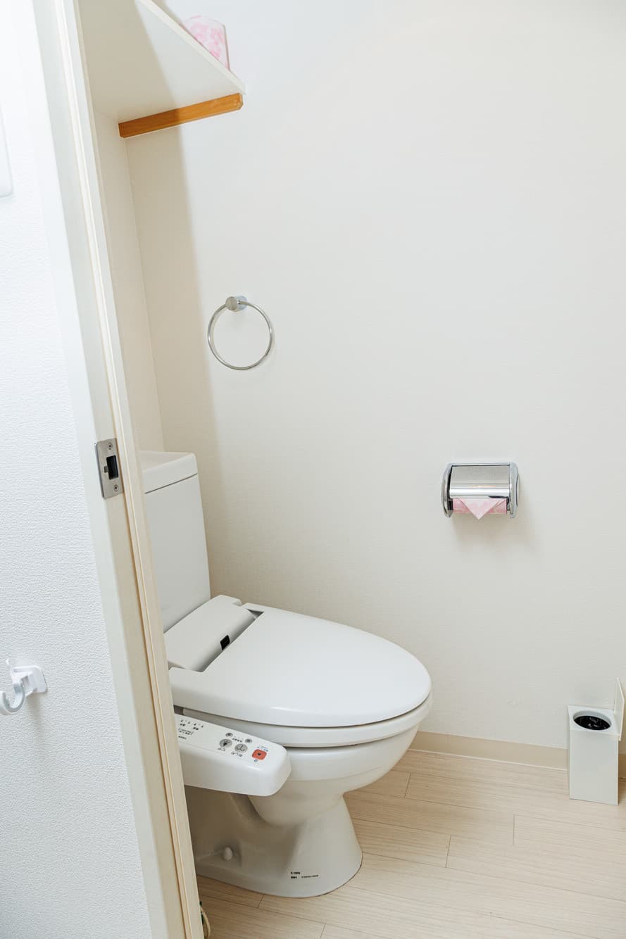 B type twin room 12